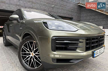 Внедорожник / Кроссовер Porsche Cayenne 2023 в 