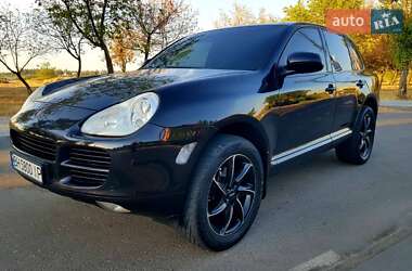 Внедорожник / Кроссовер Porsche Cayenne 2004 в Николаеве