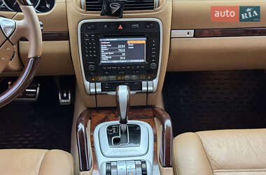 Внедорожник / Кроссовер Porsche Cayenne 2008 в 