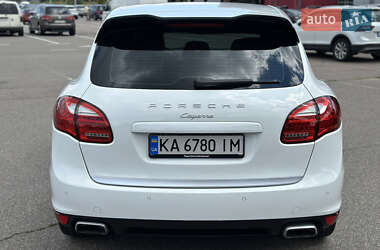 Внедорожник / Кроссовер Porsche Cayenne 2013 в 