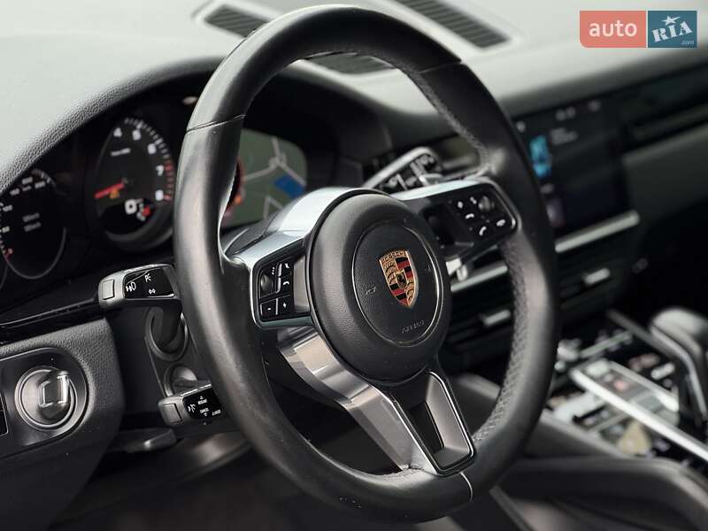 Позашляховик / Кросовер Porsche Cayenne 2018 в Дніпрі