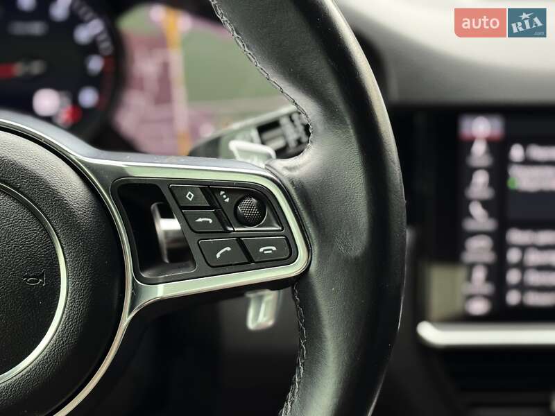 Позашляховик / Кросовер Porsche Cayenne 2018 в Дніпрі