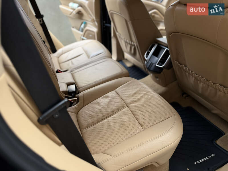 Позашляховик / Кросовер Porsche Cayenne 2010 в Тернополі фото 64 Позашляховик / Кросовер Porsche Cayenne 2010 в Тернополі