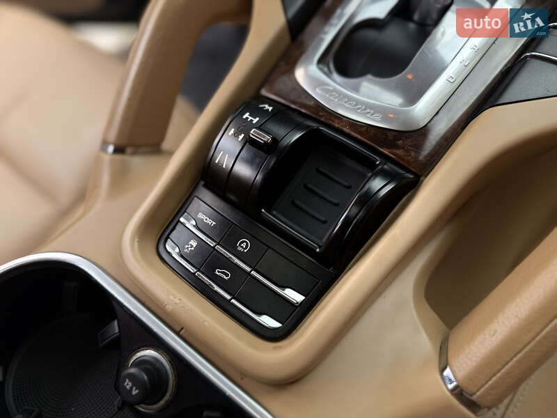 Позашляховик / Кросовер Porsche Cayenne 2010 в Тернополі фото 77 Позашляховик / Кросовер Porsche Cayenne 2010 в Тернополі