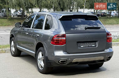 Внедорожник / Кроссовер Porsche Cayenne 2007 в 