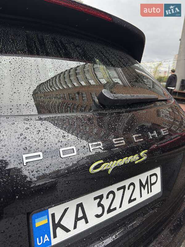 Позашляховик / Кросовер Porsche Cayenne 2017 в Києві фото 27 Позашляховик / Кросовер Porsche Cayenne 2017 в Києві