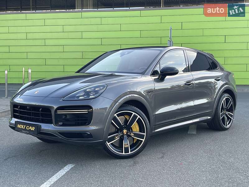 Позашляховик / Кросовер Porsche Cayenne 2019 в Києві