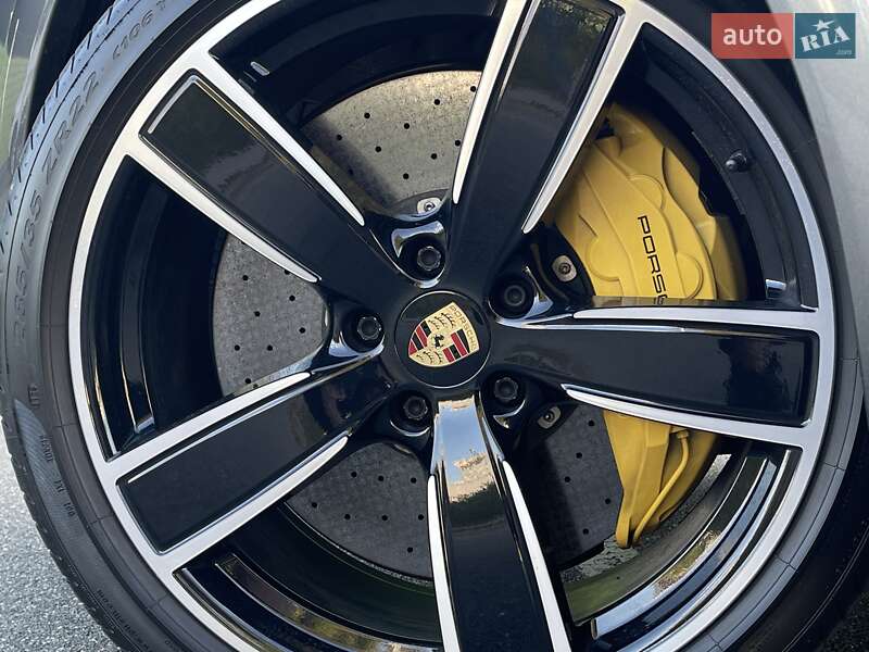Позашляховик / Кросовер Porsche Cayenne 2019 в Києві
