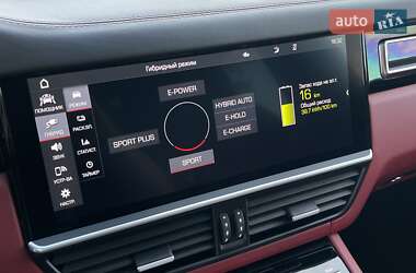 Внедорожник / Кроссовер Porsche Cayenne 2019 в 