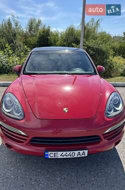 Внедорожник / Кроссовер Porsche Cayenne 2013 в 