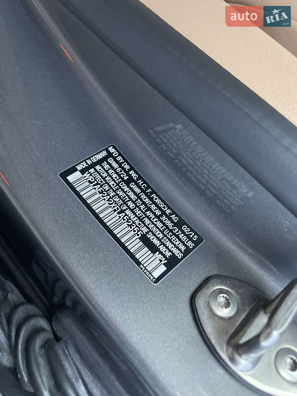 Внедорожник / Кроссовер Porsche Cayenne 2015 в Луцке