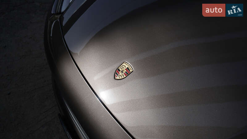 Позашляховик / Кросовер Porsche Cayenne 2015 в Дніпрі