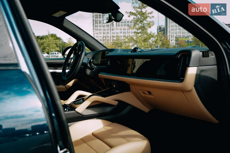 Внедорожник / Кроссовер Porsche Cayenne 2024 в Киеве фото 8 Внедорожник / Кроссовер Porsche Cayenne 2024 в Киеве