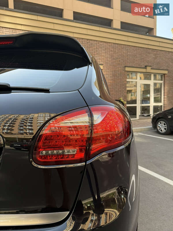 Позашляховик / Кросовер Porsche Cayenne 2011 в Києві фото 17 Позашляховик / Кросовер Porsche Cayenne 2011 в Києві