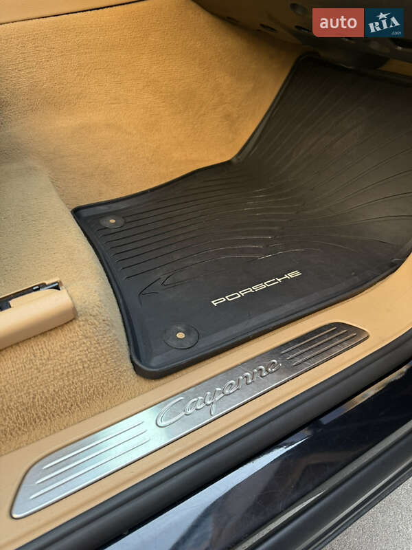 Позашляховик / Кросовер Porsche Cayenne 2011 в Києві фото 23 Позашляховик / Кросовер Porsche Cayenne 2011 в Києві