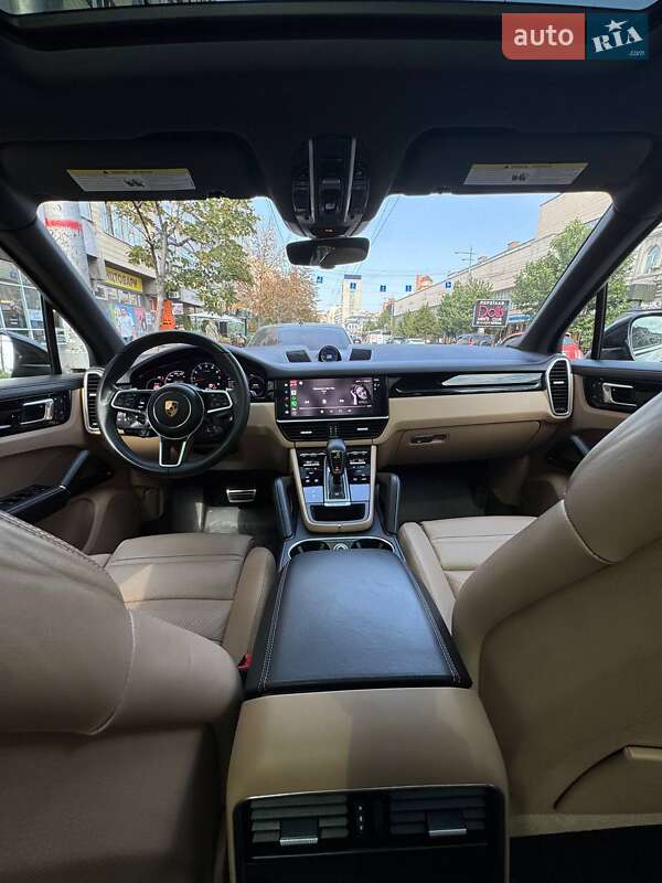 Внедорожник / Кроссовер Porsche Cayenne 2022 в Киеве фото 15 Внедорожник / Кроссовер Porsche Cayenne 2022 в Киеве