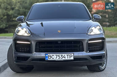 Внедорожник / Кроссовер Porsche Cayenne 2019 в 