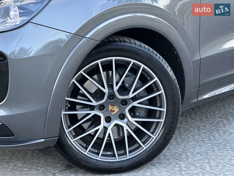 Внедорожник / Кроссовер Porsche Cayenne 2019 в Львове фото 9 Внедорожник / Кроссовер Porsche Cayenne 2019 в Львове
