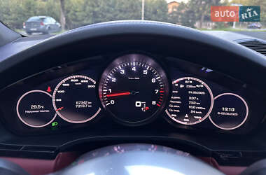 Внедорожник / Кроссовер Porsche Cayenne 2019 в 