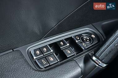 Внедорожник / Кроссовер Porsche Cayenne 2012 в 