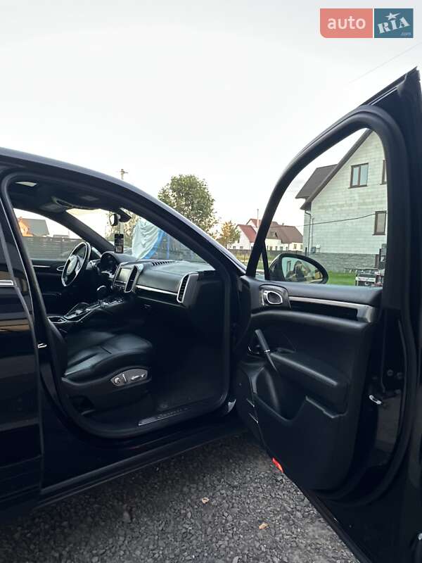 Внедорожник / Кроссовер Porsche Cayenne 2011 в Любешове фото 56 Внедорожник / Кроссовер Porsche Cayenne 2011 в Любешове