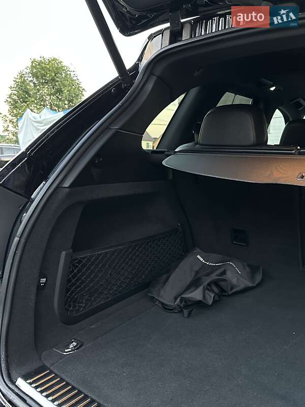 Позашляховик / Кросовер Porsche Cayenne 2011 в Любешові