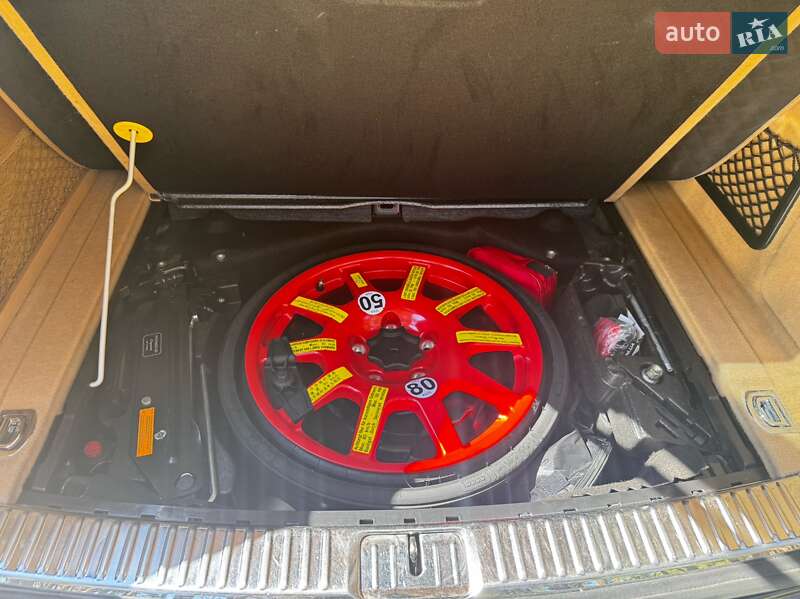 Внедорожник / Кроссовер Porsche Cayenne 2011 в Чернигове