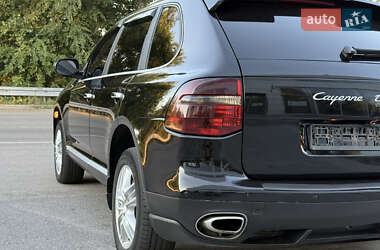 Позашляховик / Кросовер Porsche Cayenne 2008 в 