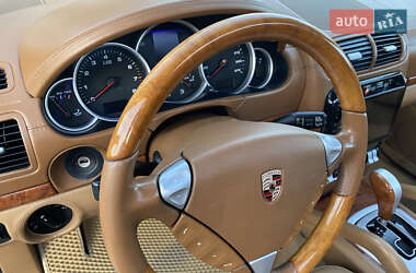 Внедорожник / Кроссовер Porsche Cayenne 2007 в 