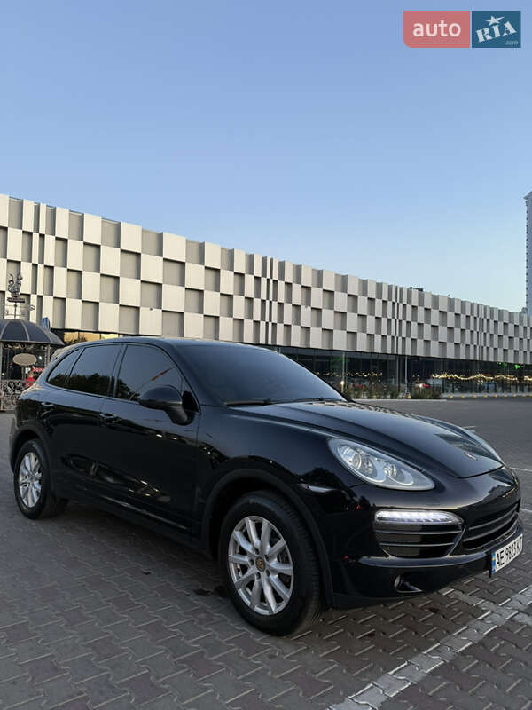 Позашляховик / Кросовер Porsche Cayenne 2012 в Одесі