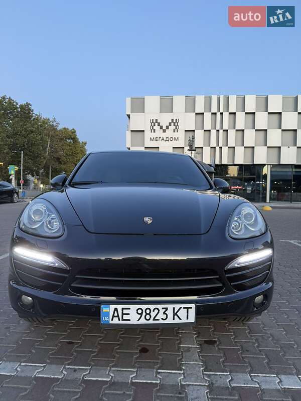 Позашляховик / Кросовер Porsche Cayenne 2012 в Одесі