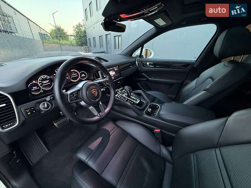Внедорожник / Кроссовер Porsche Cayenne 2019 в Луцке фото 4 Внедорожник / Кроссовер Porsche Cayenne 2019 в Луцке
