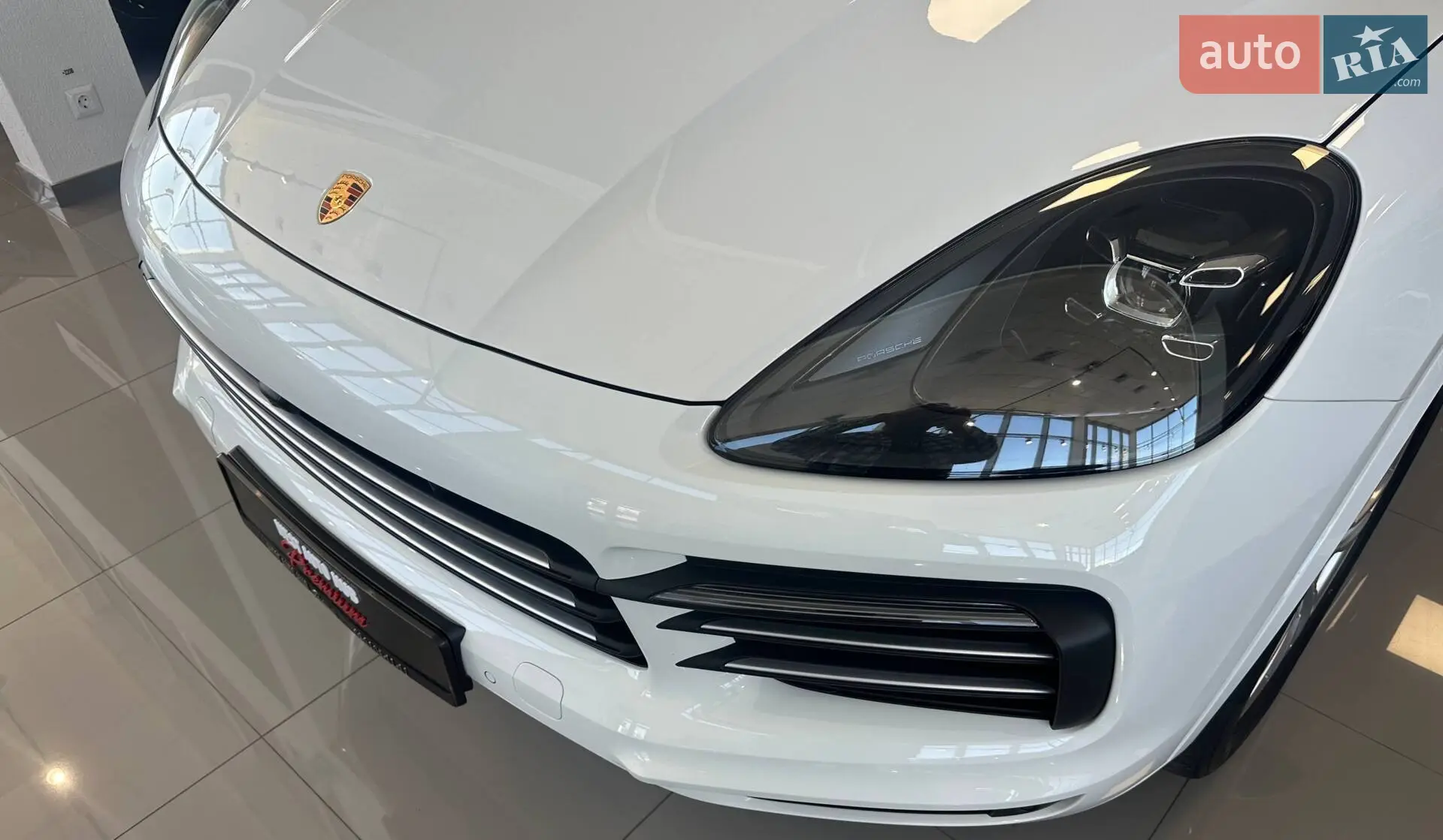 2022 Porsche Cayenne - мініатюра 4