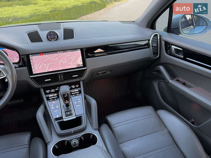 Внедорожник / Кроссовер Porsche Cayenne 2018 в Одессе фото 41 Внедорожник / Кроссовер Porsche Cayenne 2018 в Одессе