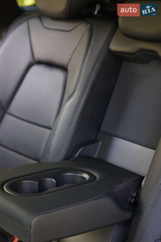 Позашляховик / Кросовер Porsche Cayenne 2018 в Києві