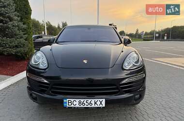 Внедорожник / Кроссовер Porsche Cayenne 2010 в 