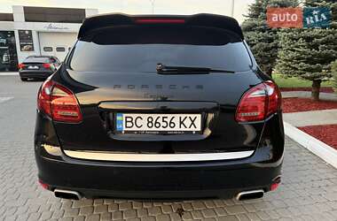 Внедорожник / Кроссовер Porsche Cayenne 2010 в 