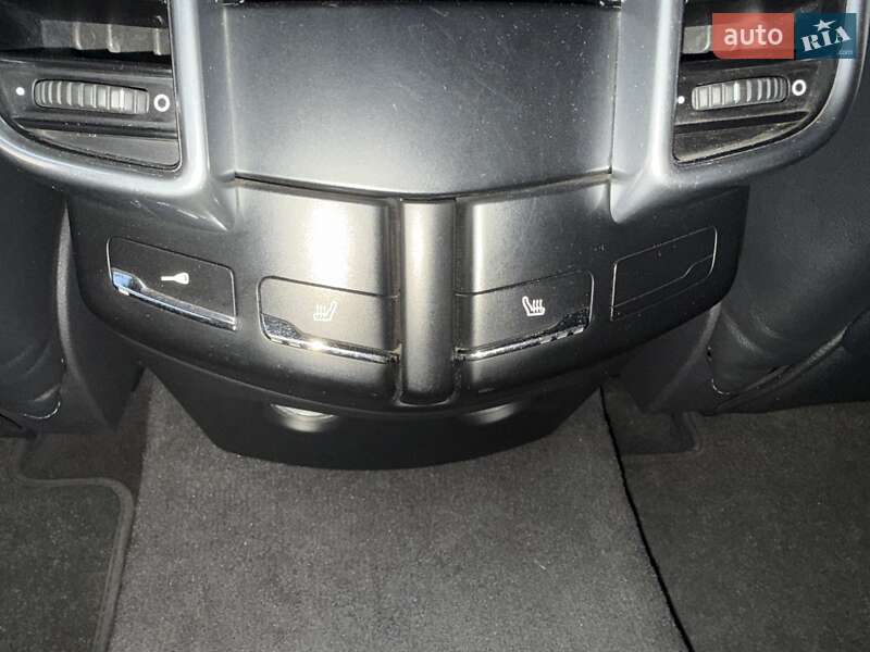 Внедорожник / Кроссовер Porsche Cayenne 2010 в Львове фото 25 Внедорожник / Кроссовер Porsche Cayenne 2010 в Львове