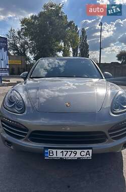 Внедорожник / Кроссовер Porsche Cayenne 2013 в 