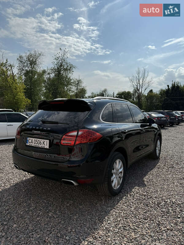 Внедорожник / Кроссовер Porsche Cayenne 2011 в Черкассах фото 6 Внедорожник / Кроссовер Porsche Cayenne 2011 в Черкассах