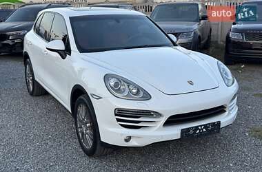 Позашляховик / Кросовер Porsche Cayenne 2014 в 