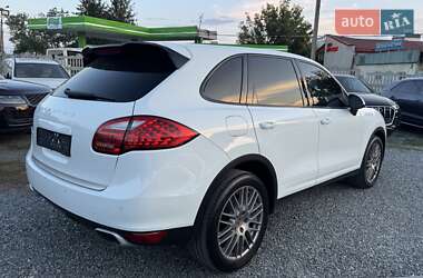 Позашляховик / Кросовер Porsche Cayenne 2014 в 