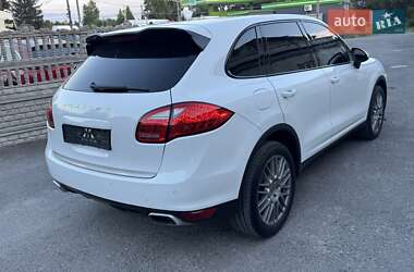 Позашляховик / Кросовер Porsche Cayenne 2014 в 