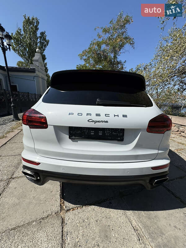 Внедорожник / Кроссовер Porsche Cayenne 2016 в Николаеве фото 6 Внедорожник / Кроссовер Porsche Cayenne 2016 в Николаеве
