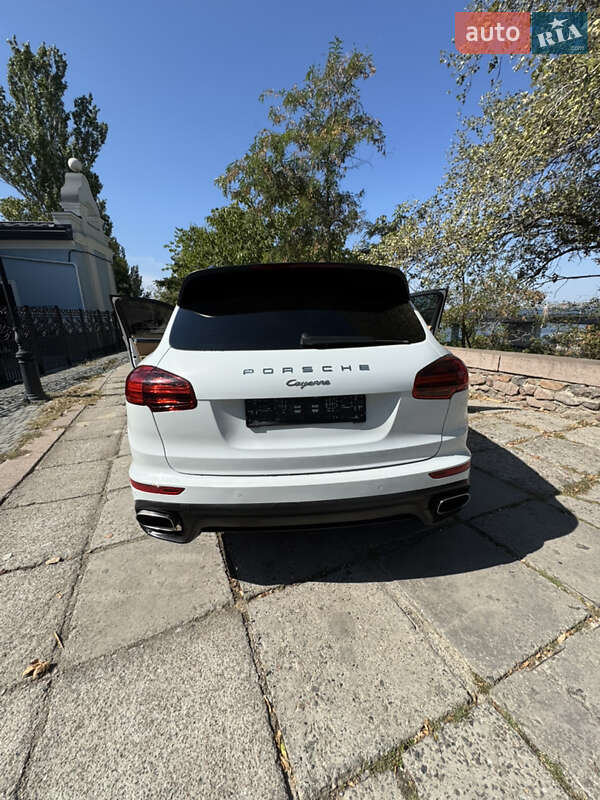 Внедорожник / Кроссовер Porsche Cayenne 2016 в Николаеве фото 8 Внедорожник / Кроссовер Porsche Cayenne 2016 в Николаеве