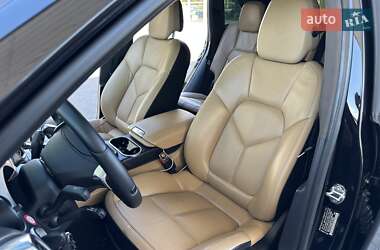 Позашляховик / Кросовер Porsche Cayenne 2014 в 