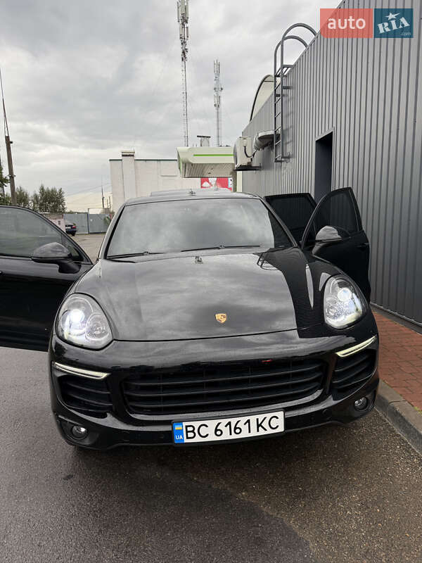 Porsche Cayenne 2017