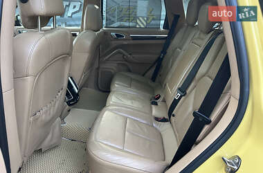Позашляховик / Кросовер Porsche Cayenne 2010 в 