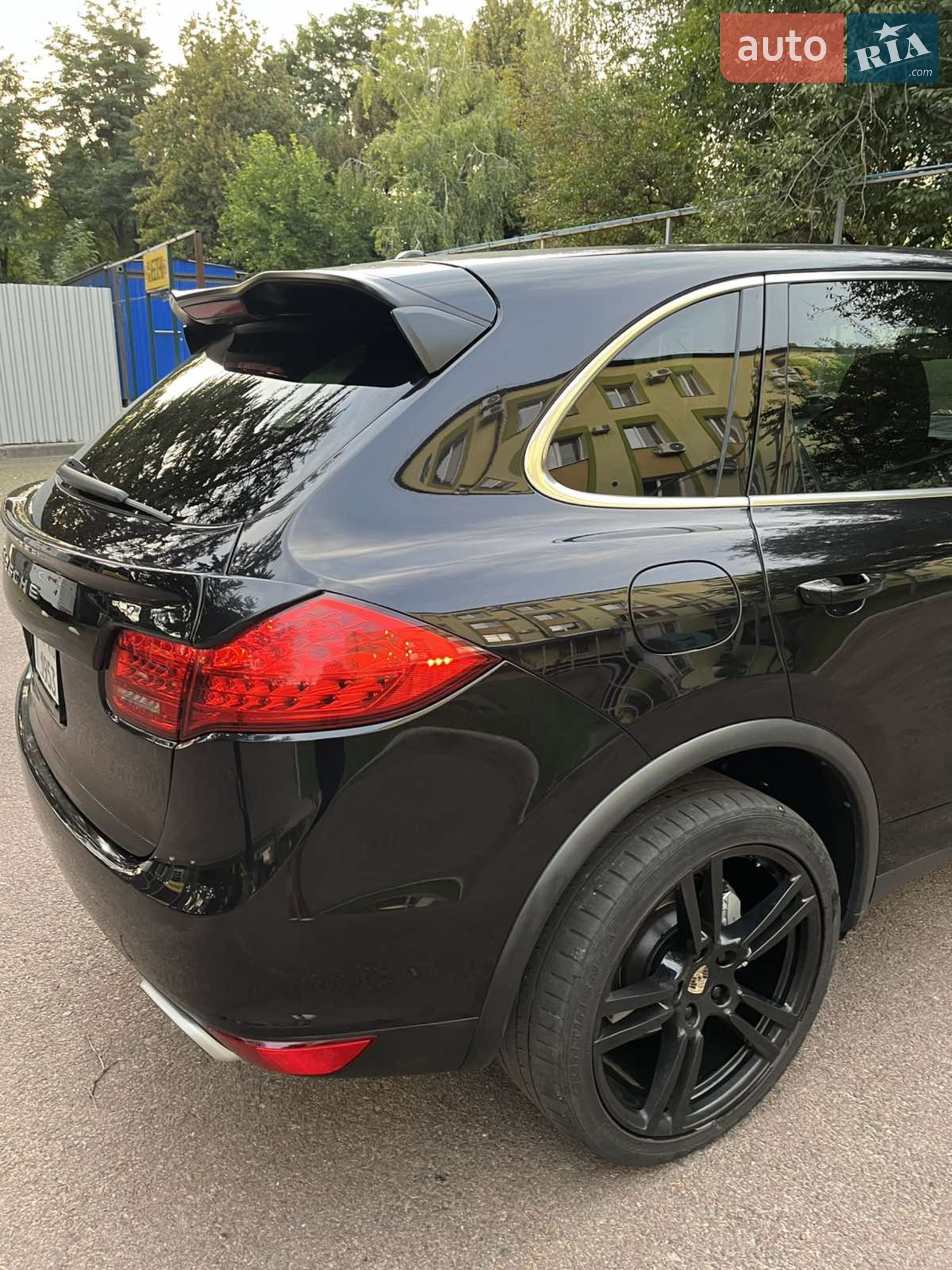 2011 Porsche Cayenne - мініатюра 8