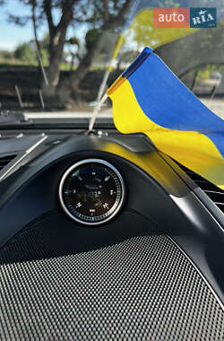 Внедорожник / Кроссовер Porsche Cayenne 2011 в 